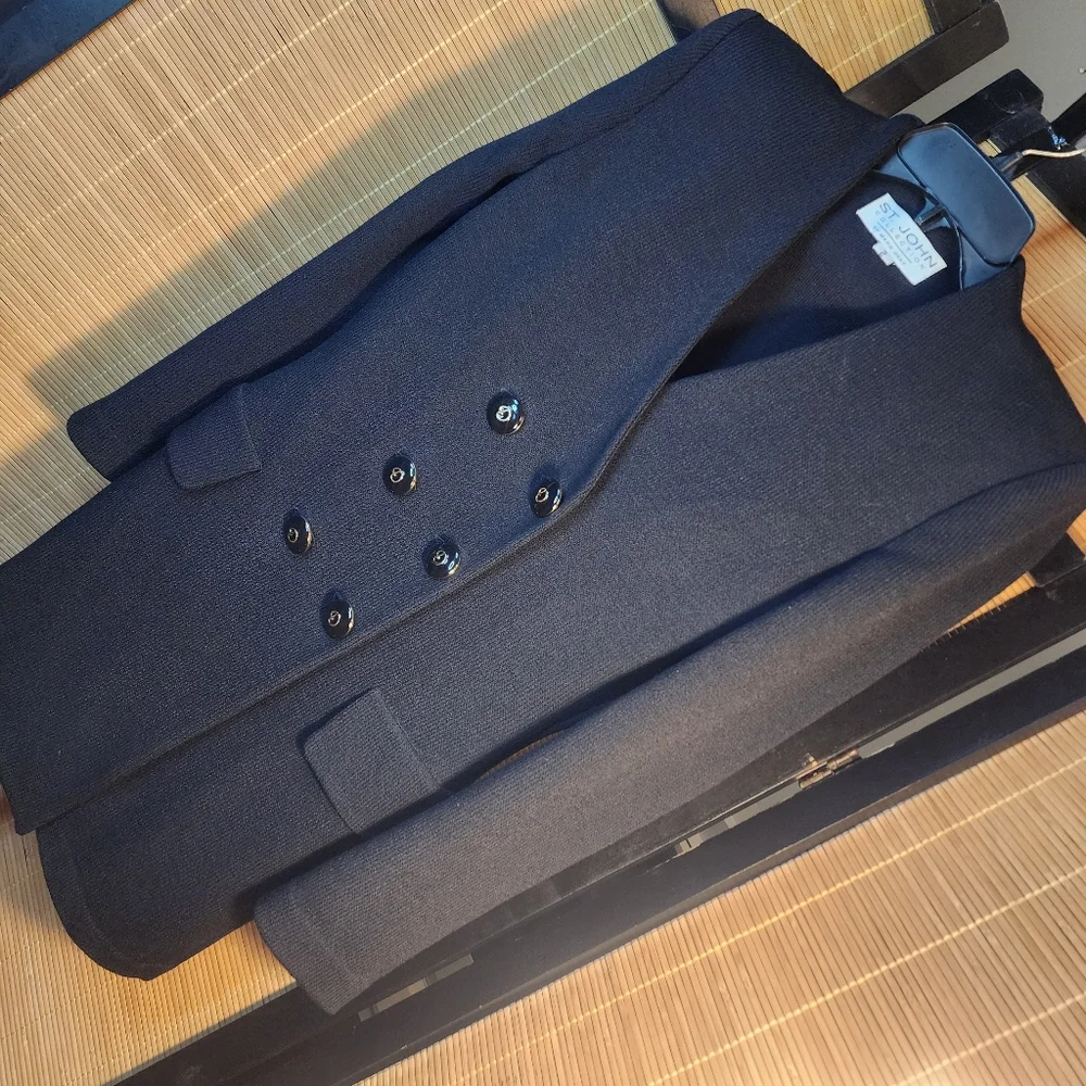 St. John Collection Blazer - Picture 8 of 14